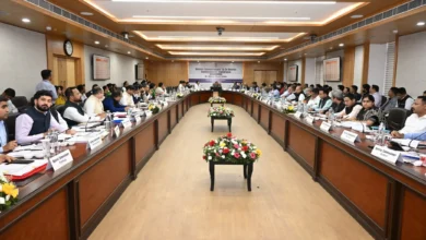 Assam CM Reviews Welfare Schemes with District and Co-District Commissioners